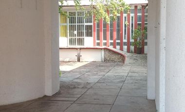 Edificio con oficinas en renta en  calle Francisco I Madero, Col. María De la Piedad, en Coatzacoalcos, Veracruz.