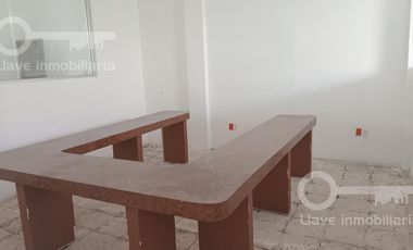 Edificio con oficinas en renta en  calle Francisco I Madero, Col. María De la Piedad, en Coatzacoalcos, Veracruz.