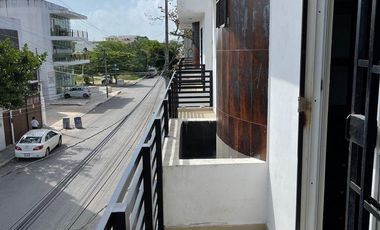 RENTA DEPARTAMENTO 3 RECAMARAS PLAYA DEL CARMEN CENTRO CERCA PLAYACAR