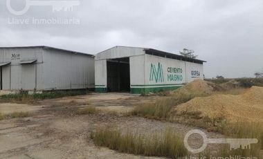 Terreno industrial o comercial en renta, ubicado en Carretera Estatal Mina- Coatza, Km 16, Col. Calzadas, en Cosoleacaque Veracruz.