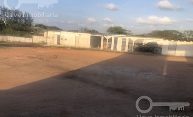 Terreno industrial o comercial en renta, ubicado en Carretera Estatal Mina- Coatza, Km 16, Col. Calzadas, en Cosoleacaque Veracruz.