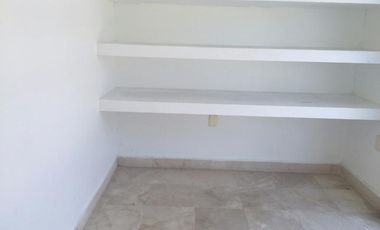 Oficina comercial en Renta,  Col. Centro, Coatzacoalcos, Ver.