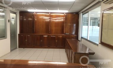 Renta de Oficina con Bodega en Carretera a Villahermosa, Col. Frutos de la Revolución, Coatzacoalcos, Ver.