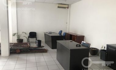 Renta de Oficina con Bodega en Carretera a Villahermosa, Col. Frutos de la Revolución, Coatzacoalcos, Ver.