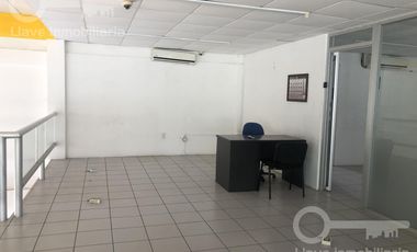 Renta de Oficina con Bodega en Carretera a Villahermosa, Col. Frutos de la Revolución, Coatzacoalcos, Ver.