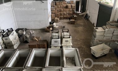 Renta de Oficina con Bodega en Carretera a Villahermosa, Col. Frutos de la Revolución, Coatzacoalcos, Ver.