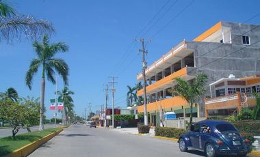 OFICINAS EN RENTA SOBRE EL BOULEVARD CON FRENTE AL RÍO