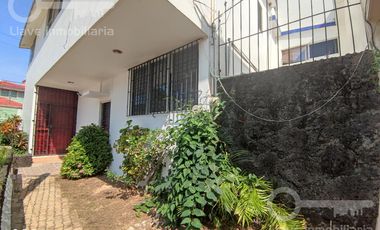 Departamento amueblado en renta ubicado en calle Chihuahua, Col. Petrolera, en Coatzacoalcos, Veracruz.