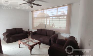 Departamento amueblado en renta ubicado en calle Chihuahua, Col. Petrolera, en Coatzacoalcos, Veracruz.