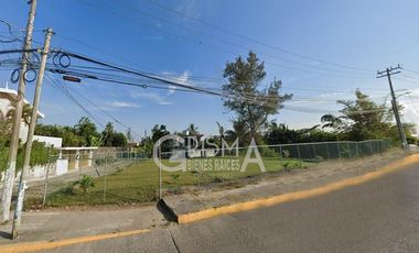TERRENO EN RENTA SOBRE EL BLVD A LA PLAYA