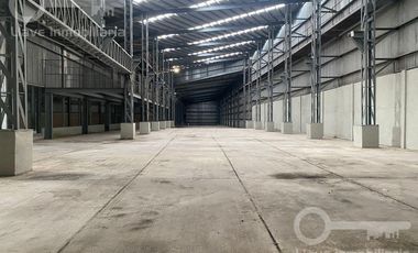 Bodega Industrial (Nave 4) en Renta en Av. Universidad Veracruzana km. 5.5, Col. Iquisa, Coatzacoalcos, Ver.