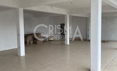 LOCAL AMPLIO EN RENTA CON BODEGA