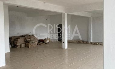 LOCAL AMPLIO EN RENTA CON BODEGA