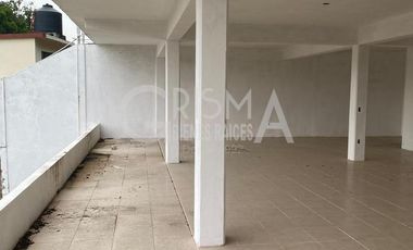 LOCAL AMPLIO EN RENTA CON BODEGA