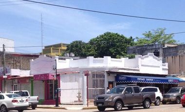 Oficina Comercial  Céntrica, Llave Esq. Morelos, Centro