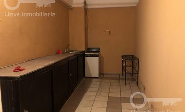 Oficina comercial en renta en calle Miguel Hidalgo, entre calles Aldama y Abasolo, Col. Centro, en Coatzacoalcos, Veracruz.