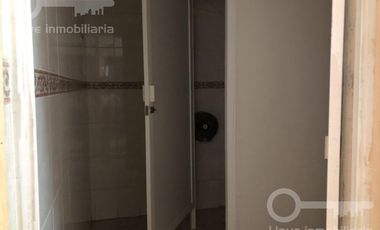 Oficina comercial en renta en calle Miguel Hidalgo, entre calles Aldama y Abasolo, Col. Centro, en Coatzacoalcos, Veracruz.
