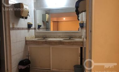 Oficina comercial en renta en calle Miguel Hidalgo, entre calles Aldama y Abasolo, Col. Centro, en Coatzacoalcos, Veracruz.