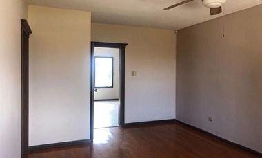 CASA EN RENTA PARA OFICINAS EN QUINTAS DEL SOL