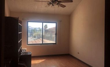 CASA EN RENTA PARA OFICINAS EN QUINTAS DEL SOL