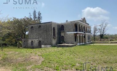 Casa en Venta y Renta  sobre Carretera Tampico-Tuxpan, Pueblo Viejo Veracruz.