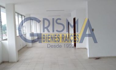 LOCAL EN RENTA IDEAL PARA OFICINAS / INSTITUTO EN ZONA CENTRO