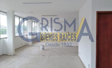 LOCAL EN RENTA IDEAL PARA OFICINAS / INSTITUTO EN ZONA CENTRO