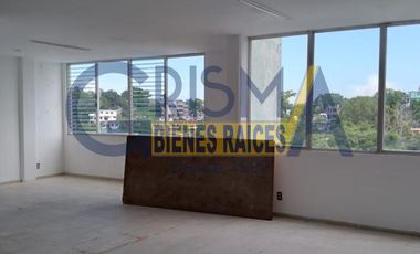 LOCAL EN RENTA IDEAL PARA OFICINAS / INSTITUTO EN ZONA CENTRO