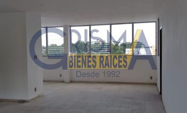 LOCAL EN RENTA IDEAL PARA OFICINAS / INSTITUTO EN ZONA CENTRO