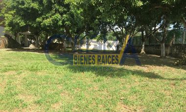 CASA PARA OFICINAS EN RENTA O VENTA CON VISTA AL RÍO SOBRE BOULEVARD