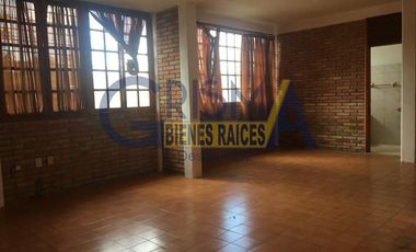 CASA PARA OFICINAS EN RENTA O VENTA CON VISTA AL RÍO SOBRE BOULEVARD