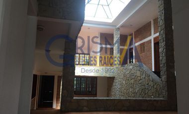 CASA PARA OFICINAS EN RENTA O VENTA CON VISTA AL RÍO SOBRE BOULEVARD