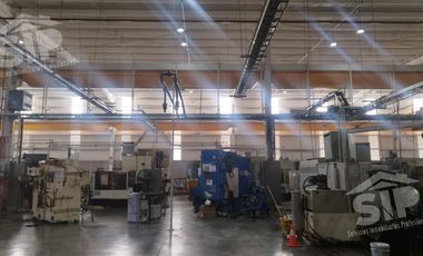 Renta Nave Industrial en Parque Ramos Arizpe con Grua Viajera