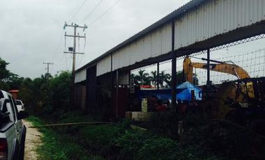 Terreno en renta en calle Emiliano Zapata, Col. Estero del Pantano, en Cosoleacaque, Veracruz .