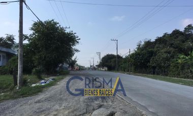 TERRENOEN RENTA EN CARRETERA A COBOS