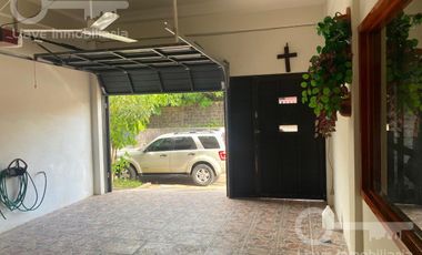 Renta de casa amueblada en calle Malpica, Col. Benito Juárez Norte, Coatzacoalcos, Ver.