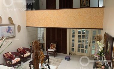 Venta y Renta de Casa amueblada con 3 habitaciones en calle Cuauhtémoc, Col. Centro, Coatzacoalcos, Ver.