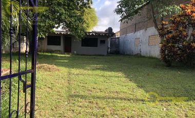 Renta de Terreno de 449.60 m2 en calle Manuel Campillo,  Col. Adolfo Ruiz Cortines, Minatitlán, Ver.