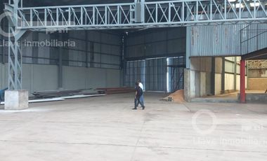Bodega Industrial (Nave 1) en Renta en Av. Universidad, Col. Iquisa, Coatzacoalcos, Ver.