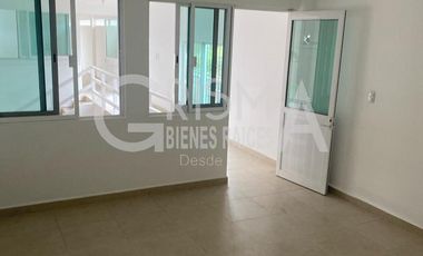 AMPLIA BODEGA EN EXCELENTE UBICACIÓN EN VENTA O RENTA EN TUXPAN, VER