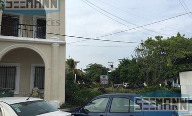 Terreno en renta en Hidalgo   Esq. Canales Boca del Río  Veracruz