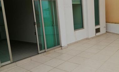 CASA EN VENTA FRACC. PARAISO COATZACOALCOS VERACRUZ.