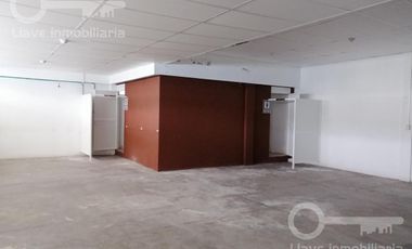 Primer Nivel de Edificio comercial en Renta, Colonia Centro.
