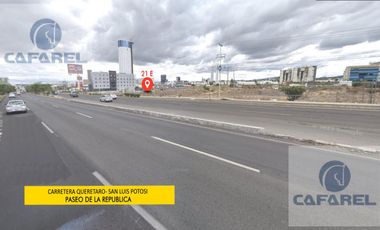 Terreno a la altura de JURIQUILLA en RENTA  (FR)