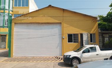 Bodega Industrial en renta en  calle Francisco I Madero, Col. María De la Piedad, en Coatzacoalcos, Veracruz.