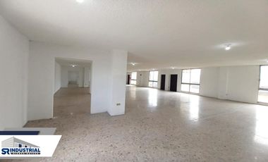 EDIFICIO EN RENTA EN MONTERREY