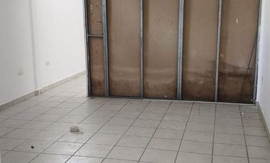 Local en Renta, Col. Centro, Coatzacoalcos, Ver.