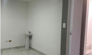 Renta de Oficinas Para Consultorios en Villas Del Real