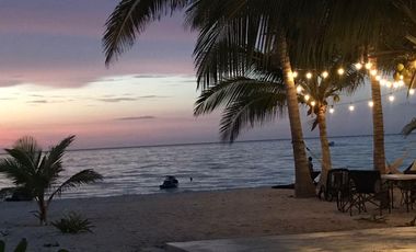 Departamento en planta baja frente al mar  en VENTA 3 recamaras