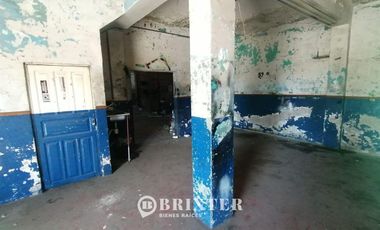 Propiedad Comercial en Venta (Esquina)